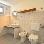 Nika 5 In Der Residenz Mit Pool Und Whirlpool In Strandnaehe By Interhome 아파트 우마그